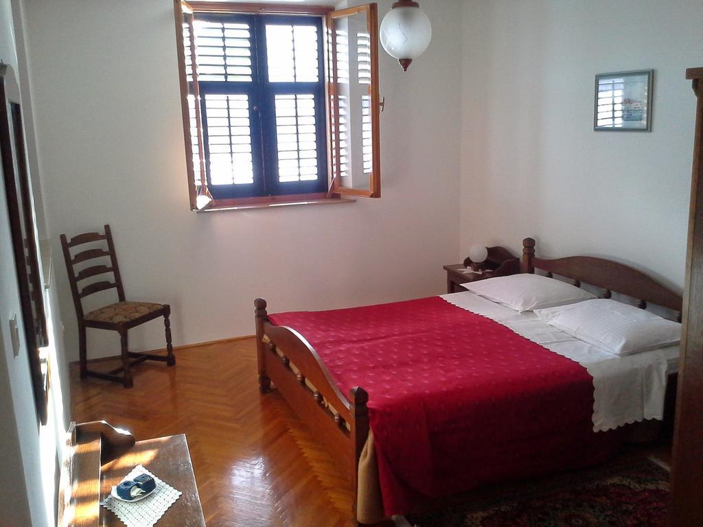 זאטון Villa Kukuljica חדר תמונה