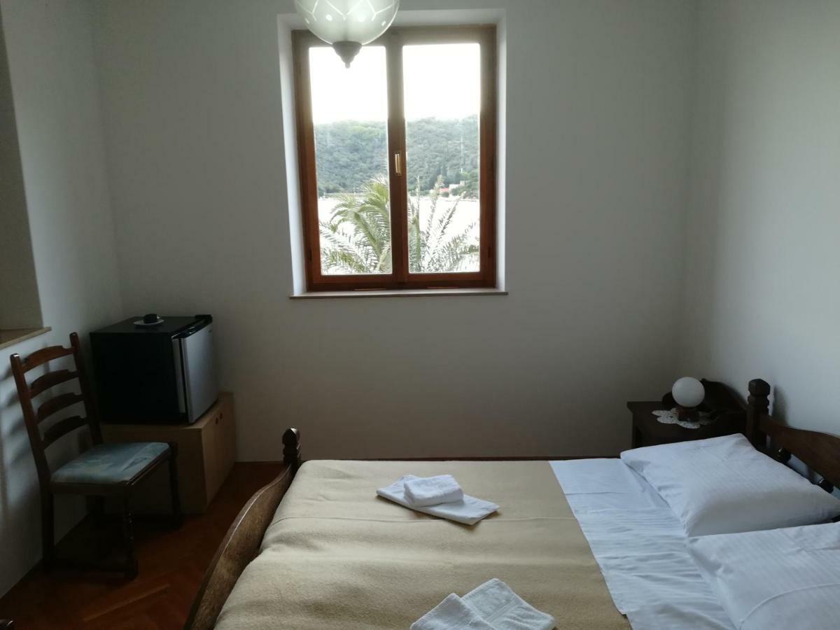 זאטון Villa Kukuljica מראה חיצוני תמונה