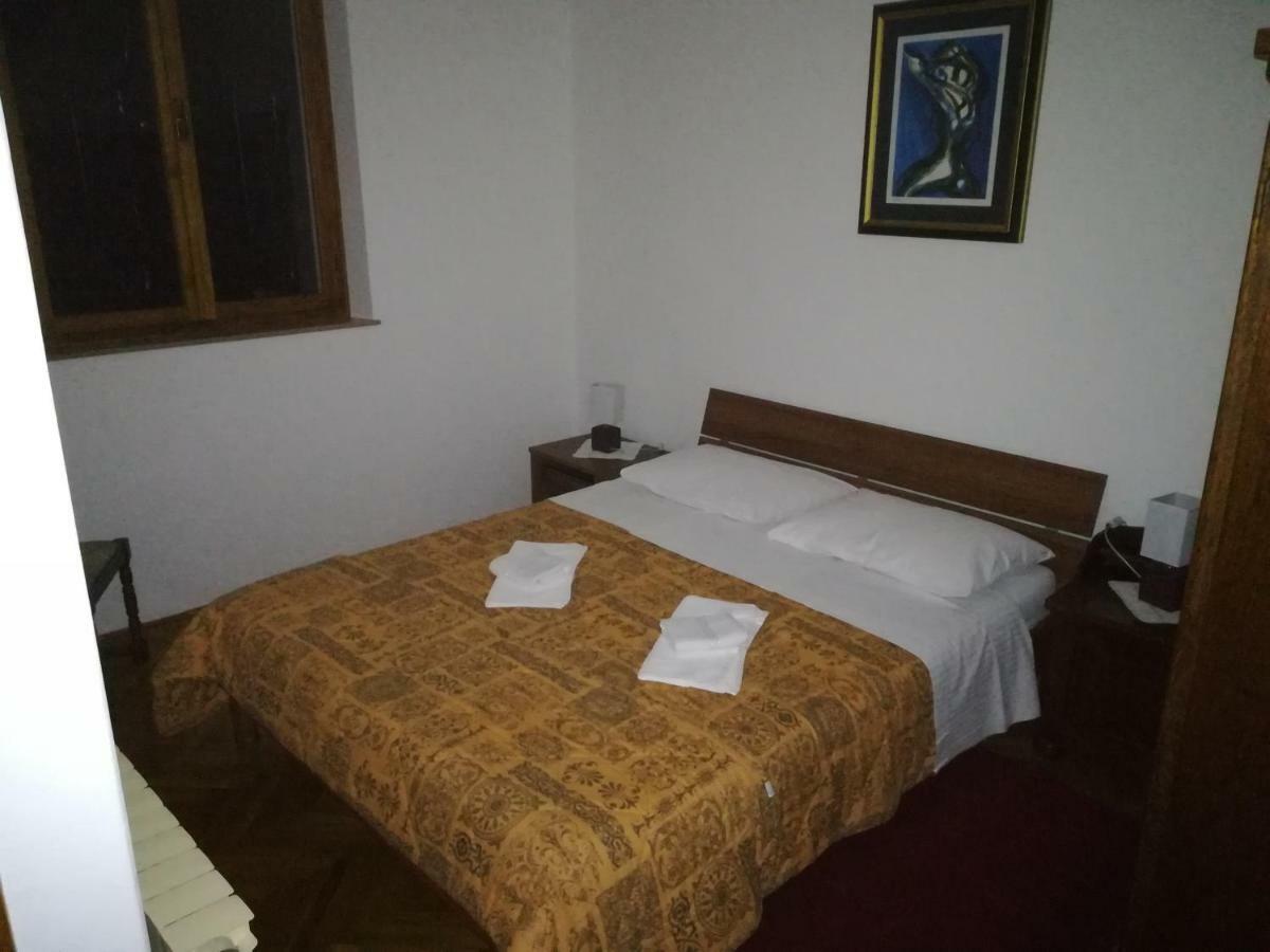 זאטון Villa Kukuljica מראה חיצוני תמונה